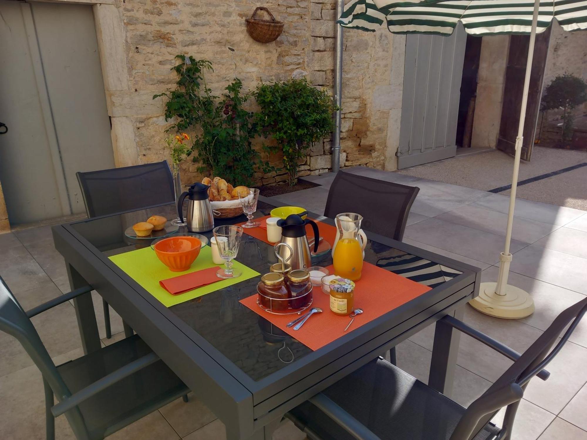 Chambre D Hotes Au Coeur De Meursault Εξωτερικό φωτογραφία