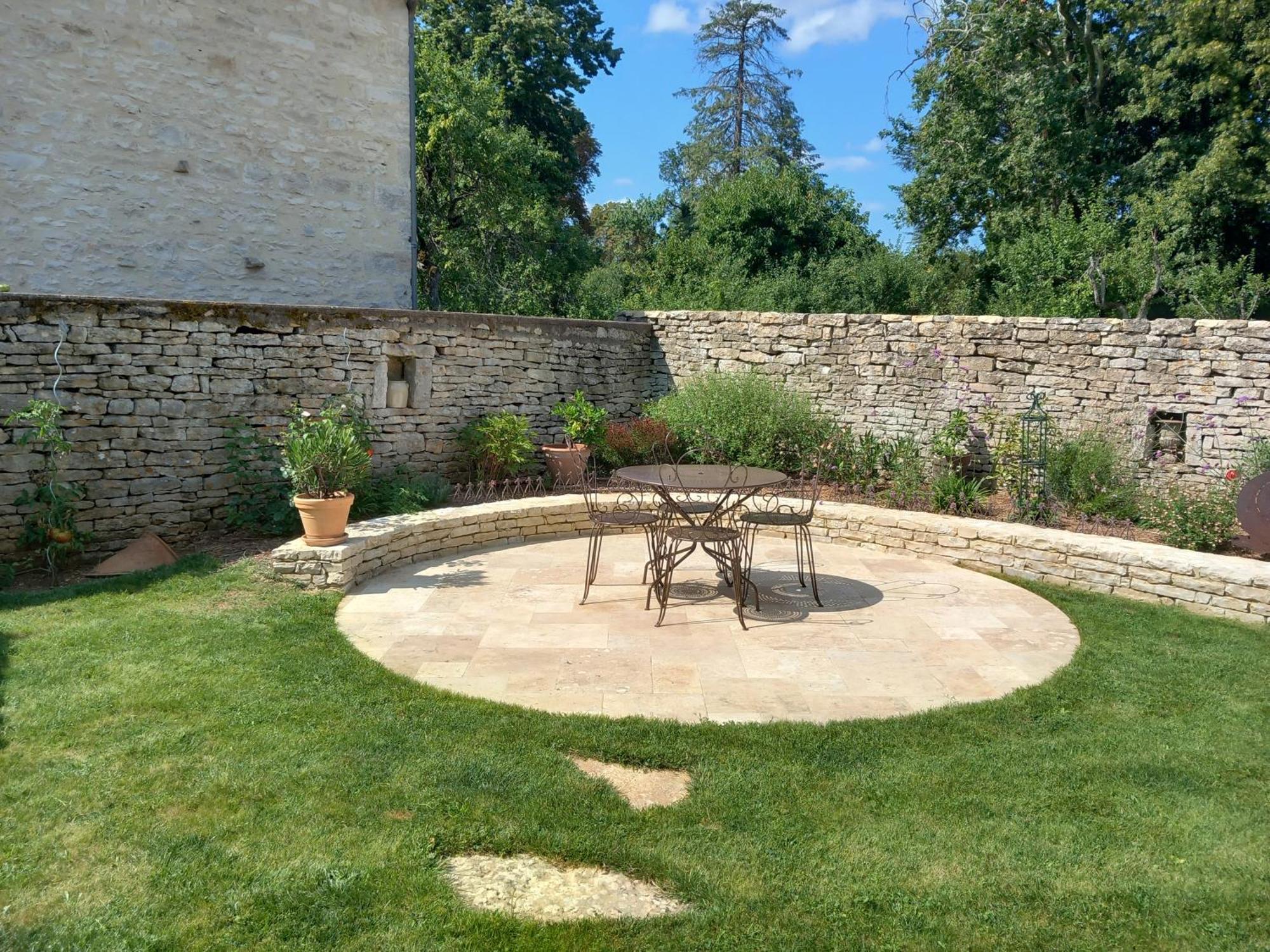 Chambre D Hotes Au Coeur De Meursault Εξωτερικό φωτογραφία